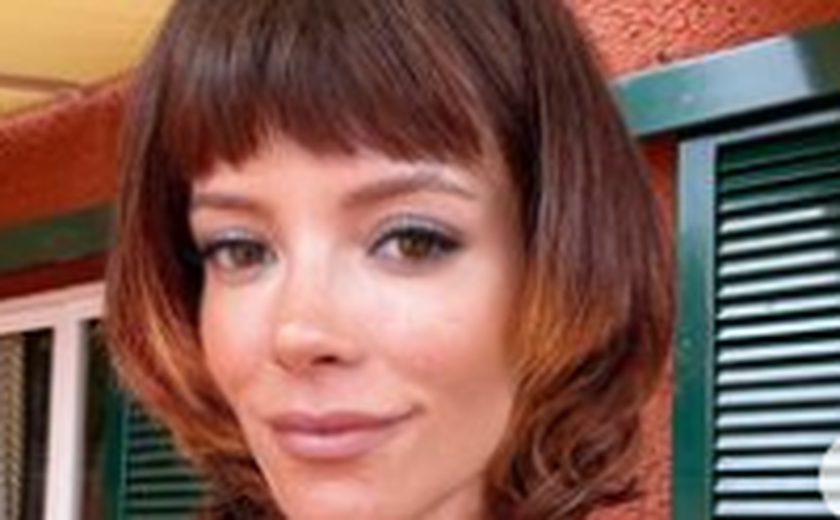 Lily Allen cria perfil em plataforma erótica e revela preço