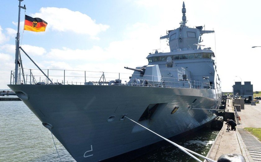 Detectam dezenas de quilos de aparas de metal em sistema de motores de novo navio alemão