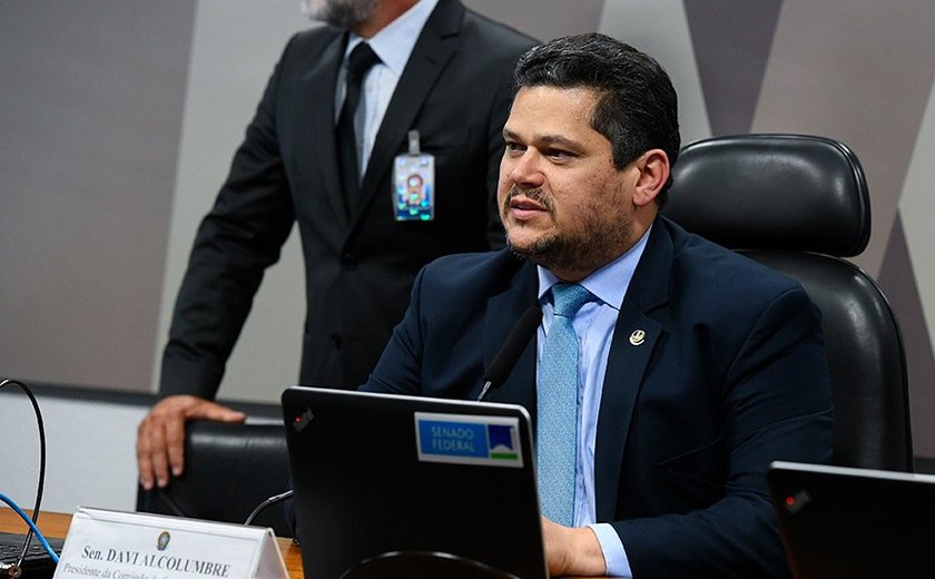 Alcolumbre inclui PEC sobre marco temporal na pauta da CCJ da próxima 4ª feira