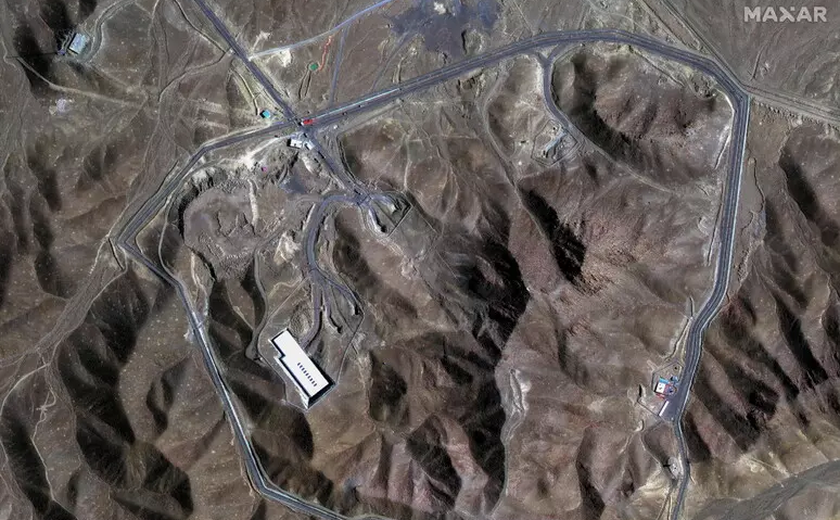 Imagens de satélite mostram Irã reconstruindo usina de Fordow
