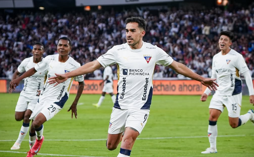 LDU ganha, elimina o atual campeão Botafogo e encara o São Paulo nas quartas da Libertadores