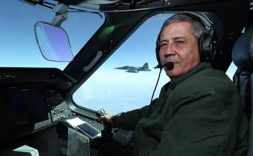 STF mantém prisão de general Braga Netto ao negar pedido da defesa