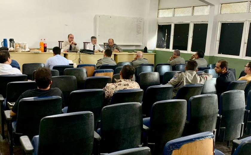 Segurança Pública alinha estratégias de policiamento para o Agreste durante mesa de situação
