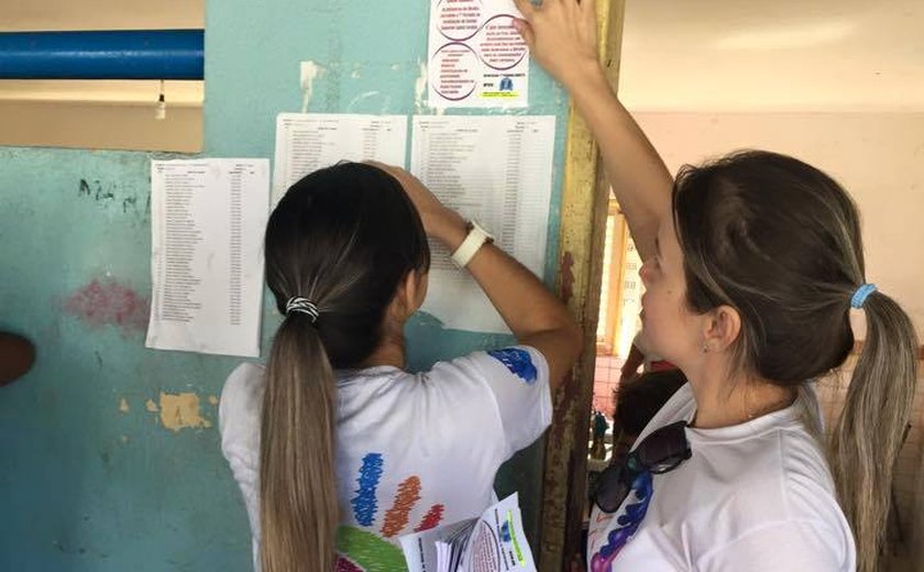 Arapiraca: Estudantes realizam projeto ‘Socializando com o Direito’