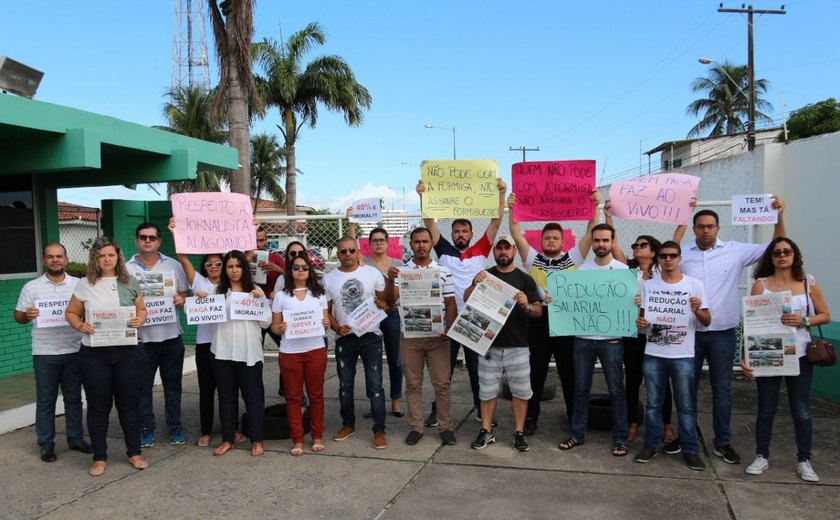 Contra 40% de redução no piso salarial, greve dos jornalistas de Alagoas entra no quarto dia