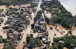 Buscas por desaparecidos continuam no Rio Grande do Sul