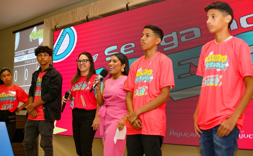 Educação realiza aulão preparatório para a prova do Saeb e premia primeiro finalista do Quiz ‘Se Liga no Ideb!’