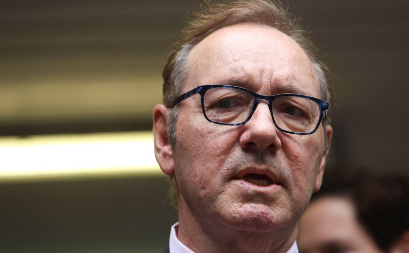 Kevin Spacey afirma estar quase falido e pode ver sua casa sendo leiloada