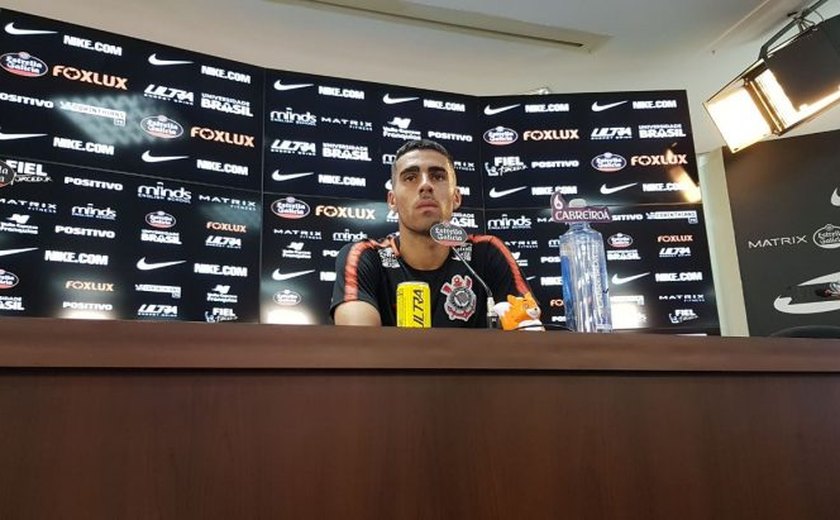 Gabriel minimiza pressão e diz que Corinthians precisa ser mais agressivo