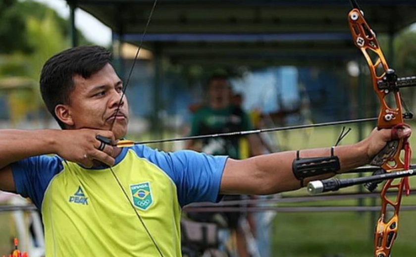Atleta do tiro com arco quer ser 1º indígena a representar Brasil numa Olimpíada