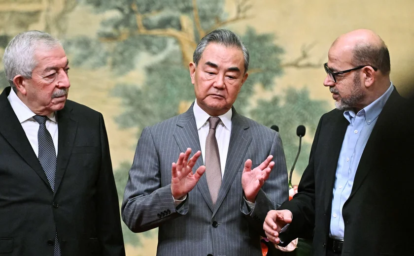 Hamas e Fatah concordam em formar governo de unidade em reunião na China