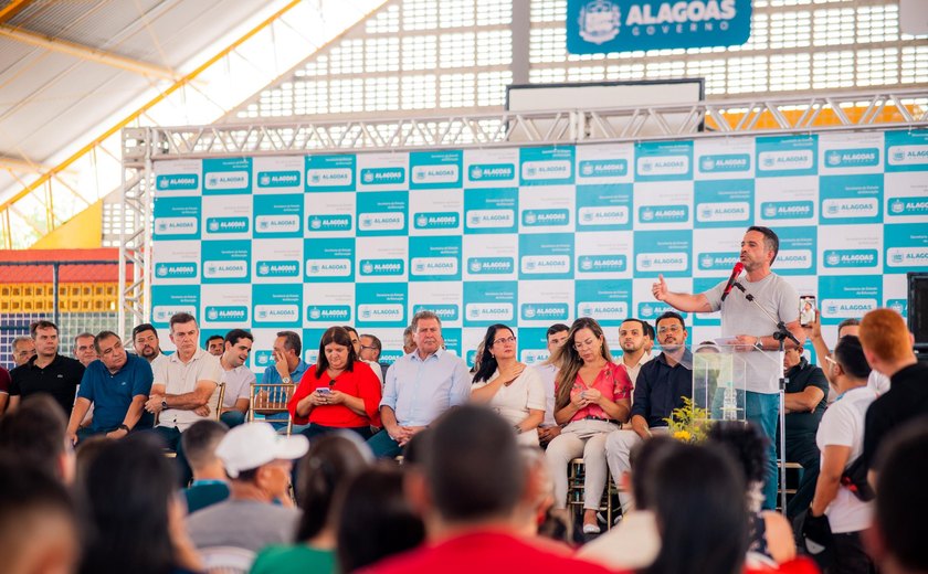 Em Delmiro Gouveia, Governo investe R$ 11 milhões em educação e impulsiona energia renovável