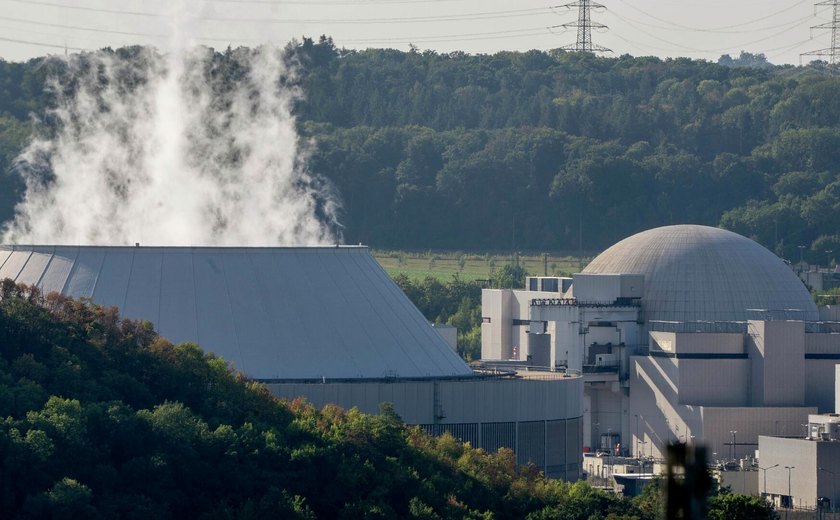 Empresas nos EUA competem para desenvolver 'microrreatores' nucleares, diz mídia