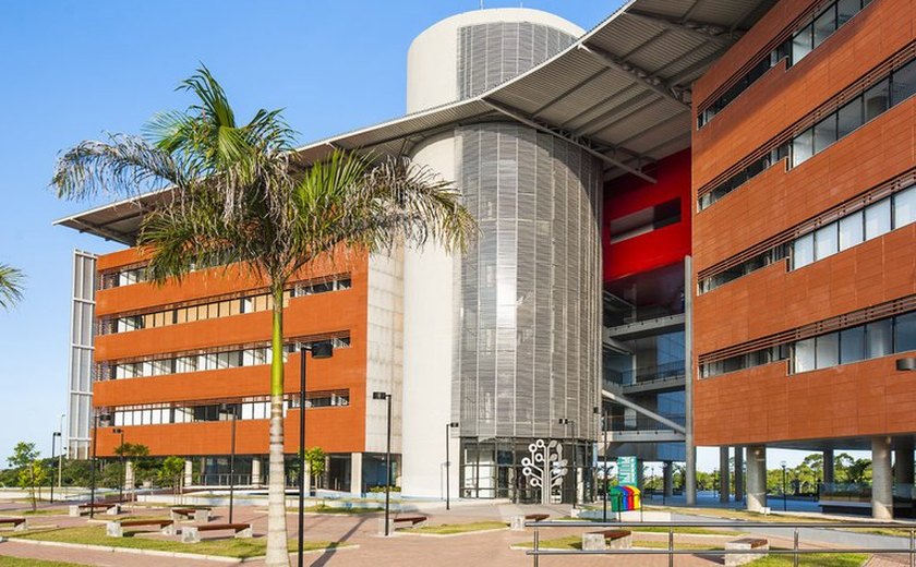 Lula anuncia parceria estratégica para ingresso do Brasil no mercado aeroespacial: Parque Tecnológico na Bahia