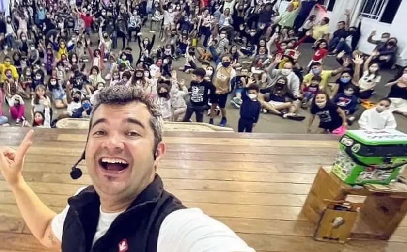 Dia Mundial da Selfie: entenda porque data é comemorada hoje; veja fotos que marcaram momentos