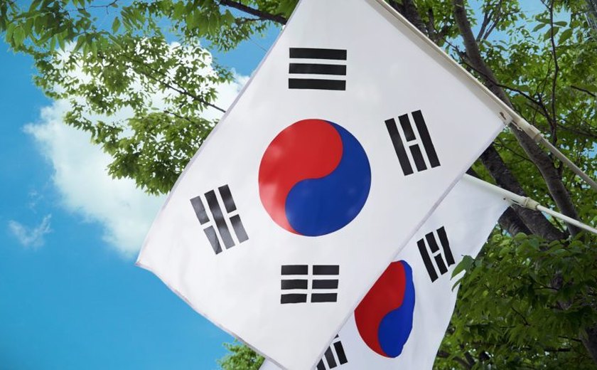 Coreia do Sul continua confiante no acordo nuclear de US$ 18 bi suspenso por tribunal tcheco