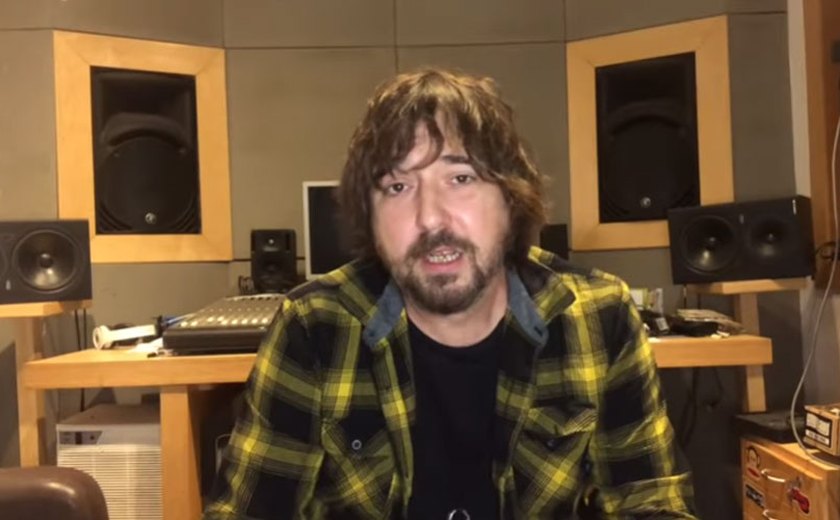 Chorão 'não curtia' imitações, diz músico do Charlie Brown Jr. sobre uso de IA