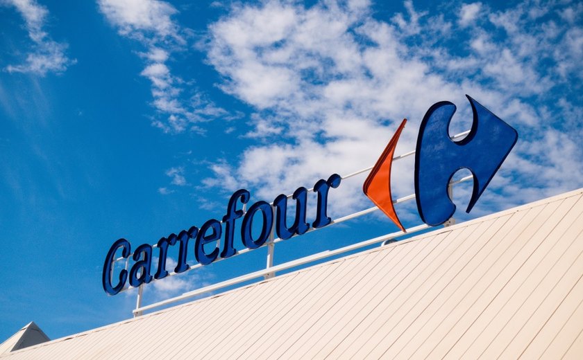 Carrefour registra lucro líquido ajustado de R$ 282 mi no 1tri25, 5 vezes maior ante o 1tri24