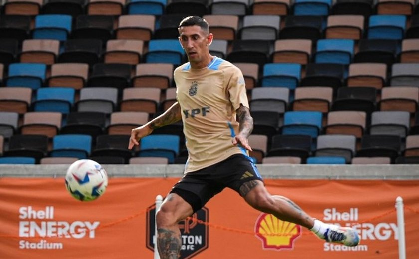 Di María diz que cabeça de porco perfurada por bala foi entregue à sua família com ameaças na Argentina