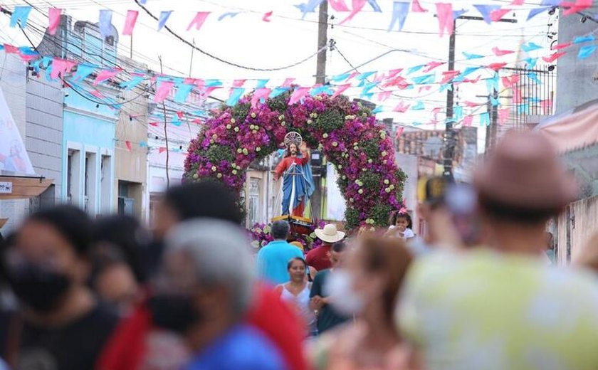 Fé e devoção nos festejos do Bom Jesus dos Navegantes em Penedo