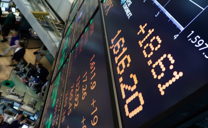 Bolsas de NY sobem, com papéis de empresas ligadas à tecnologia liderando altas