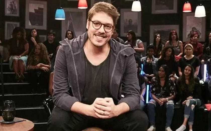 Fábio Porchat abre o jogo sobre sexualidade e relembra beijo em Anitta