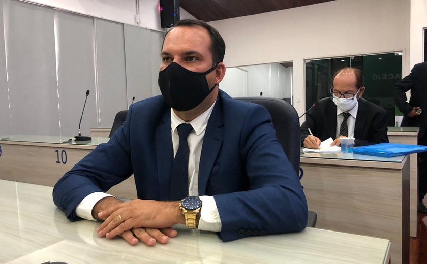 Vereador articula para derrubar PL que autoriza suspensão dos pagamentos ao IPREV