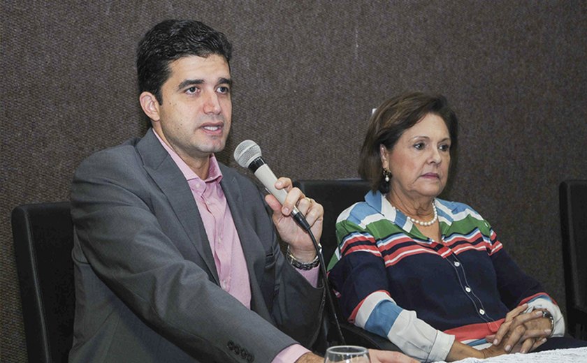 Maceió: Rui Palmeira aponta Economia Solidária como alternativa à crise