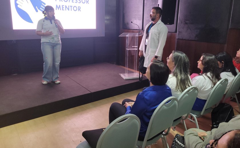 Secretaria de Educação é premiada no Concurso de Ações Inovadoras com programa Professor Mentor