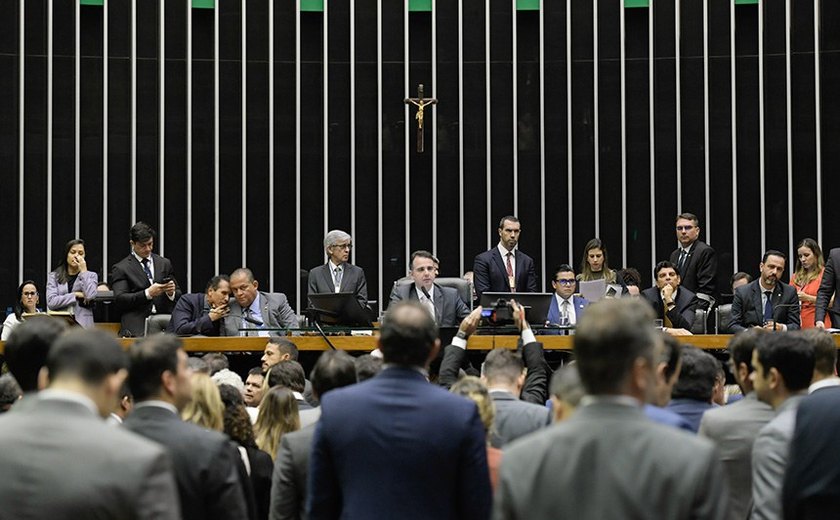 Congresso facilita remanejar emendas parlamentares ao Orçamento em execução