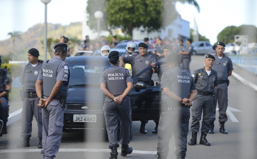 Atualiza: Cinco policiais militares são presos em operação contra milícia no Brás