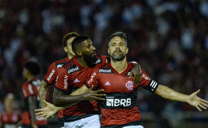 Flamengo goleia o Nova Iguaçu em noite de gala de Arrascaeta no Carioca