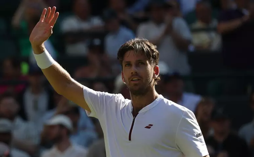 Italianos Bellucci e Darderi são eliminados de Wimbledon