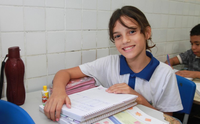 Governo de Alagoas e Secretaria de Educação firmam pacto pela alfabetização do programa Escola 10