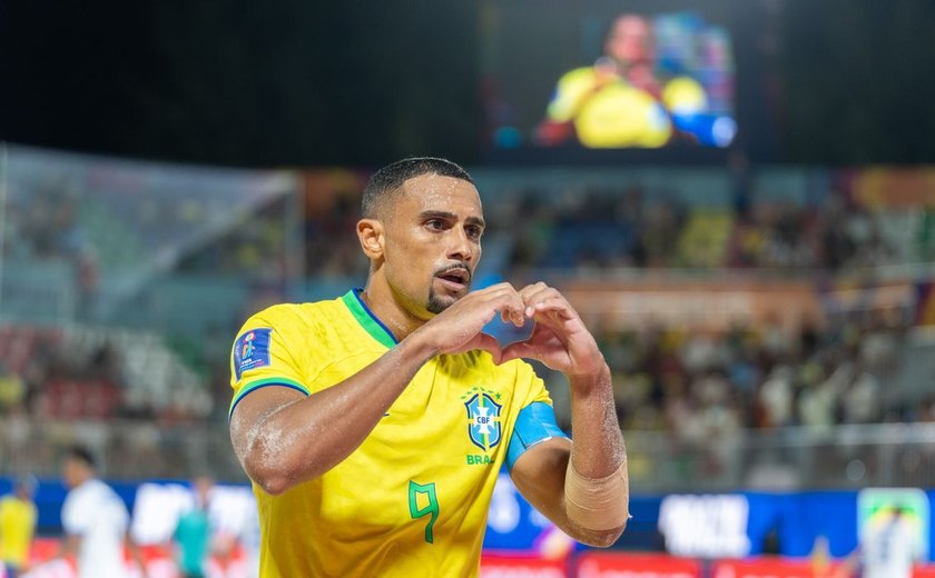 Brasil estreia com vitória no Mundial de Beach Soccer