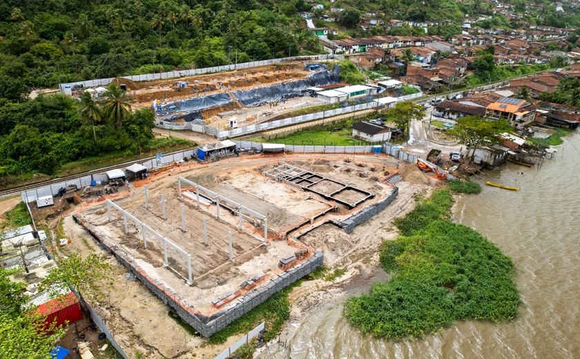 Construção do Centro de Apoio a Pescadores avança nos Flexais