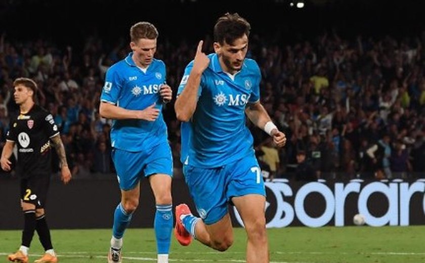 Napoli vence Monza por 2 a 0 no Italiano