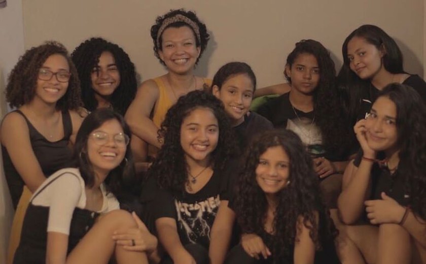 Grupo de teatro do Ateliê Ambrosina foi selecionado para o 4º Festival de Teatro Adolescente Vamos Que Venimos Brasil (VQV), em São Paulo