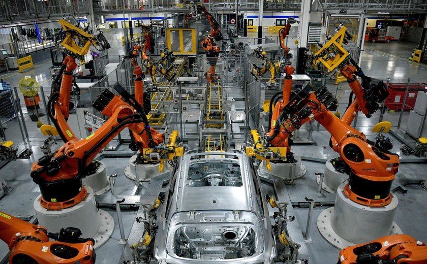 PMI industrial dos EUA sobe a 51,6 em junho, diz S&P Global, mas fica abaixo do esperado