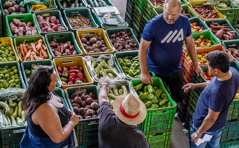 Rumo incerto de parte da inflação de alimentos limita revisão de expectativas