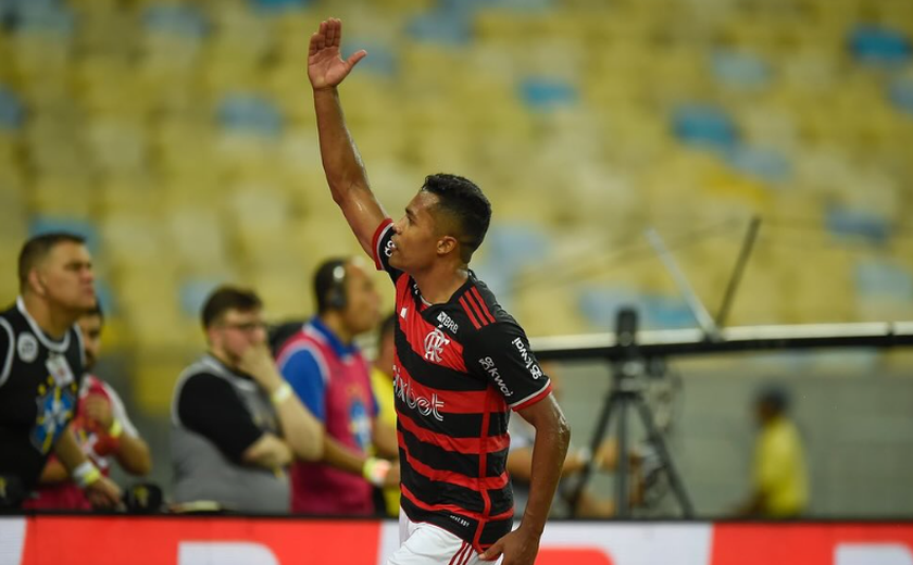 Flamengo vence, mas Hugo Souza tem grande atuação e deixa Corinthians vivo na Copa do Brasil