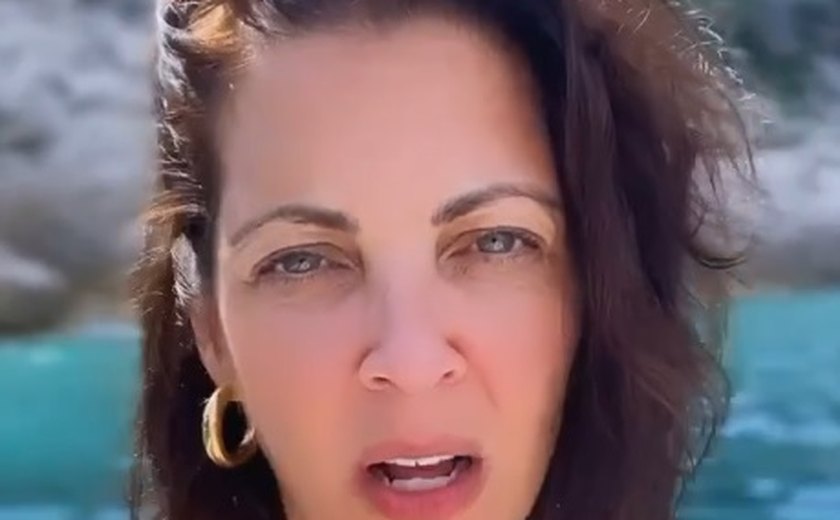 Thalita Rebouças divulga seu primeiro livro para mulheres 40+, de biquíni, na internet: 'Nunca me senti tão gostosa'