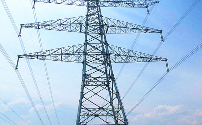 MME divulga cronograma de leilões para concessão de transmissão de energia