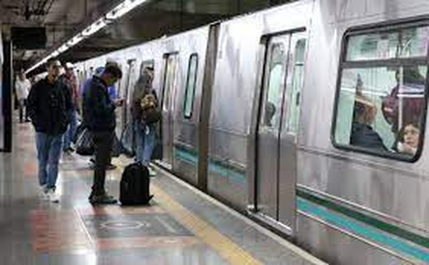 Interferência na via provocou velocidade reduzida na Linha 1-Azul do Metrô de SP nesta quarta