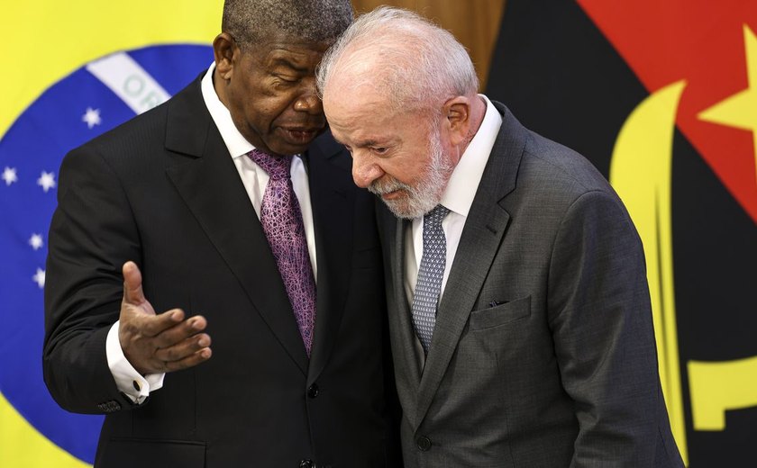 Em encontro, Lula defende ampliação da pauta comercial com a Angola