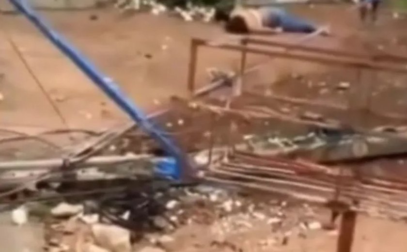 Tragédia na AL-220: Mulher morre após pane em moto e atropelamento em Piranhas