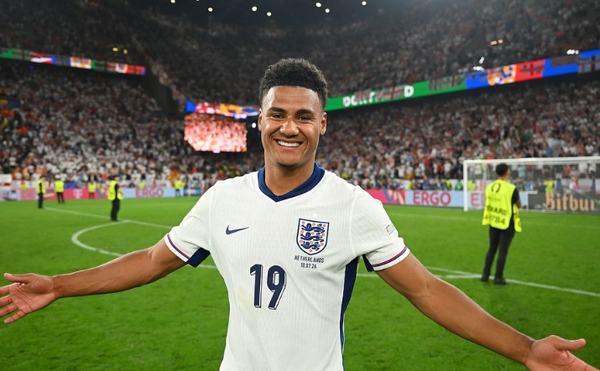 Quem é Ollie Watkins, atacante que substituiu Kane e colocou a Inglaterra na final da Eurocopa