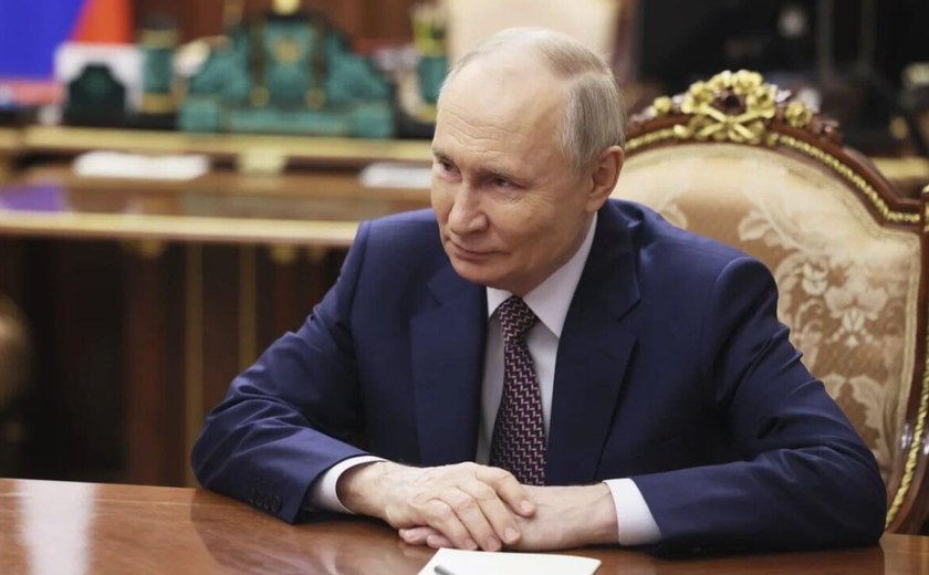 'Estou confiante de que nossos guardas de fronteira continuarão a apresentar resultados dignos', diz Putin parabenizando guardas de fronteira