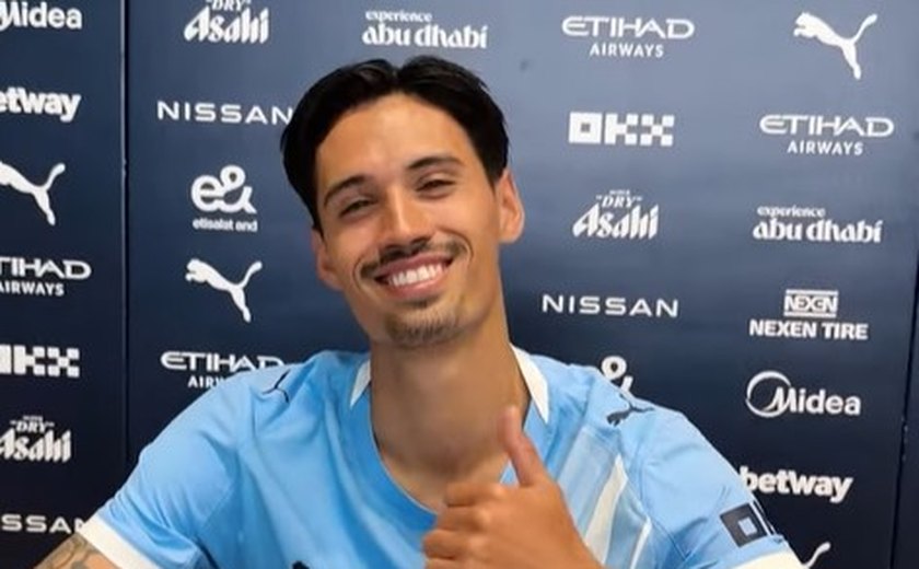 Manchester City oficializa chegadas de habilidoso Cherki e do holandês Reijnders para o Mundial