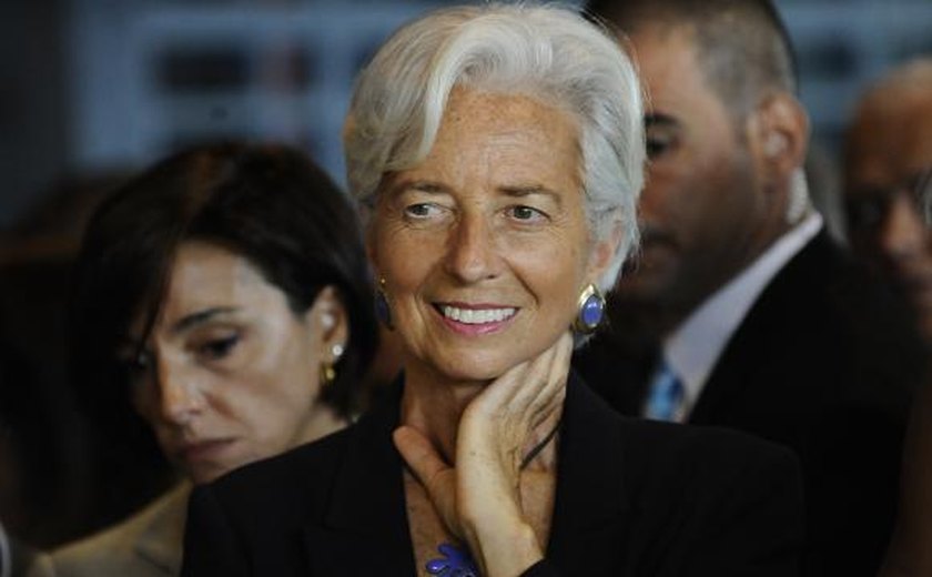 Diretora do FMI diz que disciplina fiscal é a base para programas sociais